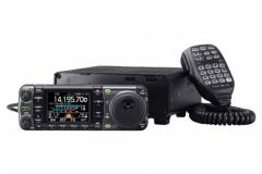 Icom-IC-7000_02